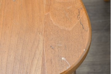 中古　アメリカ　ETHAN ALLEN(イーセンアーレン)　ホイールバックウィンザーチェア2脚セット　(R-087336)