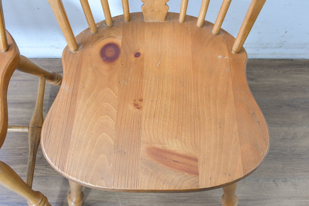 中古　アメリカ　ETHAN ALLEN(イーセンアーレン)　ホイールバックウィンザーチェア2脚セット　(R-087336)