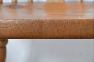 中古　アメリカ　ETHAN ALLEN(イーセンアーレン)　ホイールバックウィンザーチェア2脚セット　(R-087336)