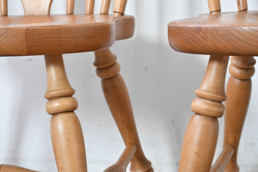 中古　アメリカ　ETHAN ALLEN(イーセンアーレン)　ホイールバックウィンザーチェア2脚セット　(R-087336)