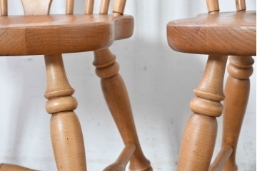 中古　アメリカ　ETHAN ALLEN(イーセンアーレン)　ホイールバックウィンザーチェア2脚セット　(R-087336)