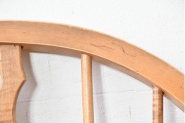 中古　アメリカ　ETHAN ALLEN(イーセンアーレン)　ホイールバックアーム付きウィンザーチェア2脚セット　(R-087337)