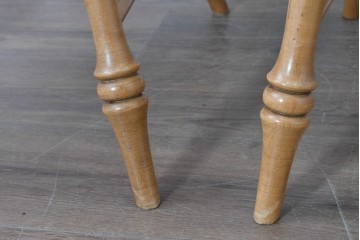 中古　アメリカ　ETHAN ALLEN(イーセンアーレン)　ホイールバックアーム付きウィンザーチェア2脚セット　(R-087337)