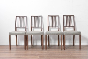 中古　カリモク家具(karimoku)　すっきりとした縦格子の背もたれが上品なダイニングチェア4脚セット　定価(4脚合計)約20万円　(R-087339)