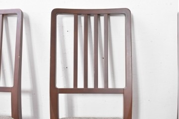 中古　カリモク家具(karimoku)　すっきりとした縦格子の背もたれが上品なダイニングチェア4脚セット　定価(4脚合計)約20万円　(R-087339)