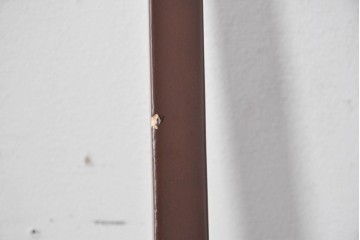 中古　カリモク家具(karimoku)　すっきりとした縦格子の背もたれが上品なダイニングチェア4脚セット　定価(4脚合計)約20万円　(R-087339)