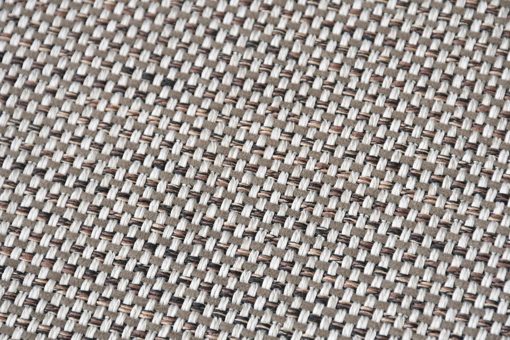 中古　カリモク家具(karimoku)　すっきりとした縦格子の背もたれが上品なダイニングチェア4脚セット　定価(4脚合計)約20万円　(R-087339)