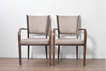 中古　カリモク家具(karimoku)　CT73シリーズ　曲木のアームが美しいアームチェア2脚セット　定価(2脚合計)約18万円　(R-087340)