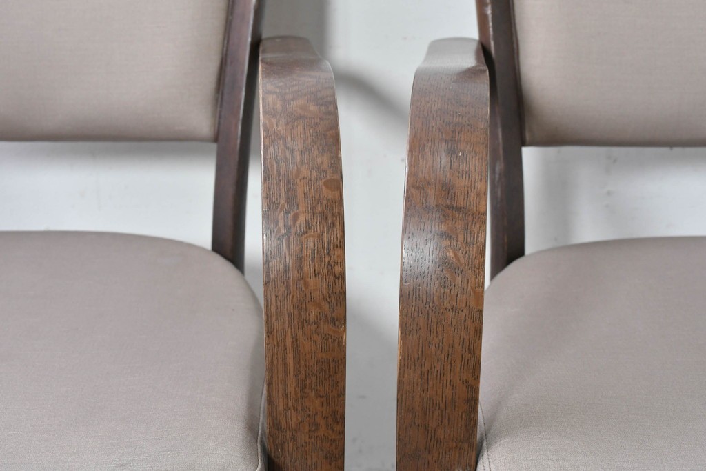 中古　カリモク家具(karimoku)　CT73シリーズ　曲木のアームが美しいアームチェア2脚セット　定価(2脚合計)約18万円　(R-087340)