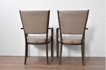 中古　カリモク家具(karimoku)　CT73シリーズ　曲木のアームが美しいアームチェア2脚セット　定価(2脚合計)約18万円　(R-087340)
