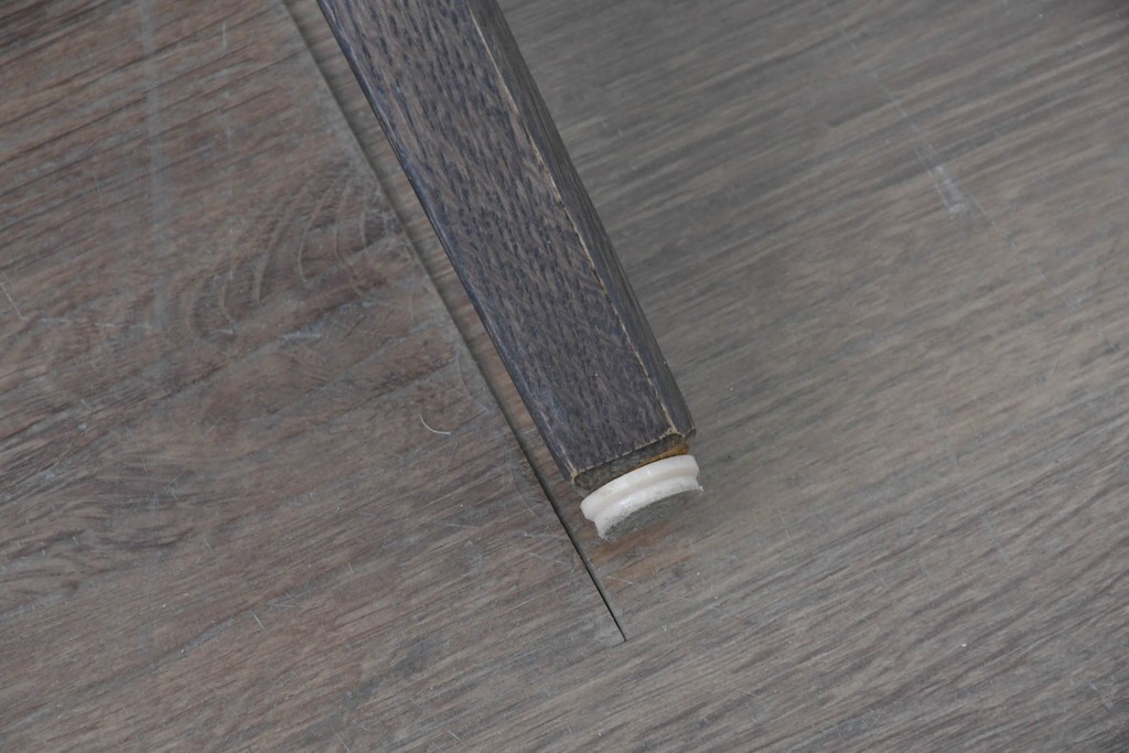 中古　カリモク家具(karimoku)　CT73シリーズ　曲木のアームが美しいアームチェア2脚セット　定価(2脚合計)約18万円　(R-087340)