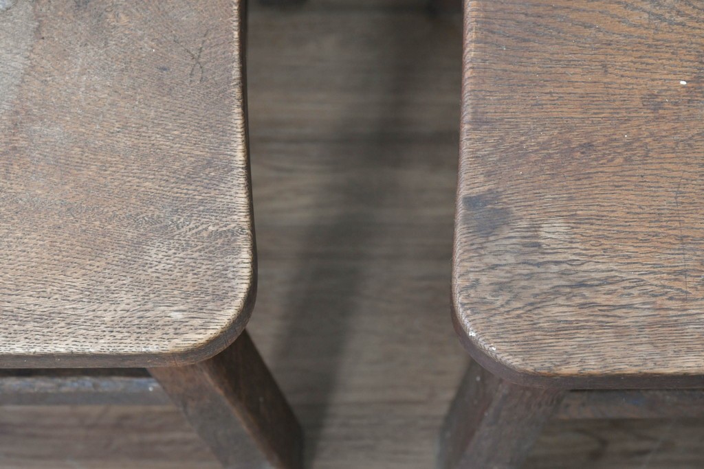 和製ヴィンテージ　楢(ナラ)材　コーヒーカップの透かし彫り入り　古いカフェのダイニングチェア3脚セット　(R-087342)