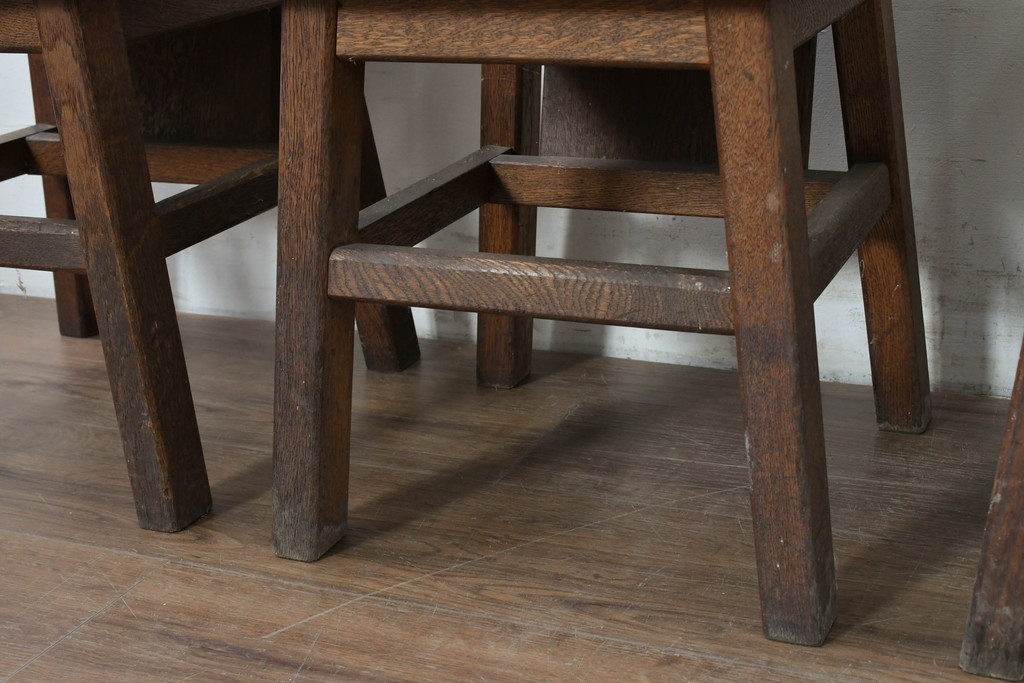 和製ヴィンテージ　楢(ナラ)材　コーヒーカップの透かし彫り入り　古いカフェのダイニングチェア3脚セット　(R-087342)