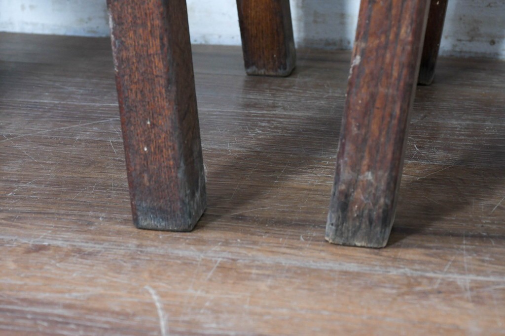 和製ヴィンテージ　楢(ナラ)材　コーヒーカップの透かし彫り入り　古いカフェのダイニングチェア3脚セット　(R-087342)