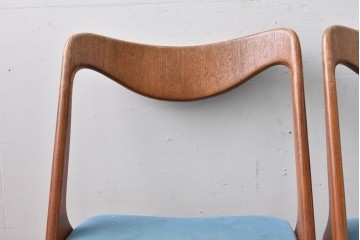 《張地の張り替え加工費込み》　スウェーデンヴィンテージ　希少モデル　Albin Johansson & Soner(アルビン・ヨハンソン&セーナー)　Storken(ストーケン)　背もたれのカーブが印象的なチーク材のダイニングチェア4脚セット　(R-087343)