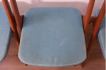 《張地の張り替え加工費込み》　スウェーデンヴィンテージ　希少モデル　Albin Johansson & Soner(アルビン・ヨハンソン&セーナー)　Storken(ストーケン)　背もたれのカーブが印象的なチーク材のダイニングチェア4脚セット　(R-087343)