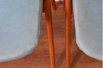 《張地の張り替え加工費込み》　スウェーデンヴィンテージ　希少モデル　Albin Johansson & Soner(アルビン・ヨハンソン&セーナー)　Storken(ストーケン)　背もたれのカーブが印象的なチーク材のダイニングチェア4脚セット　(R-087343)