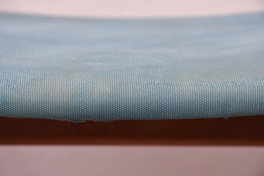 《張地の張り替え加工費込み》　スウェーデンヴィンテージ　希少モデル　Albin Johansson & Soner(アルビン・ヨハンソン&セーナー)　Storken(ストーケン)　背もたれのカーブが印象的なチーク材のダイニングチェア4脚セット　(R-087343)