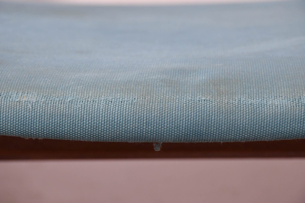 《張地の張り替え加工費込み》　スウェーデンヴィンテージ　希少モデル　Albin Johansson & Soner(アルビン・ヨハンソン&セーナー)　Storken(ストーケン)　背もたれのカーブが印象的なチーク材のダイニングチェア4脚セット　(R-087343)