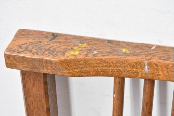 和製ヴィンテージ　楢(ナラ)材　繊細なスポーク状の背もたれと味わい深い木肌のダイニングチェア　(R-087344)