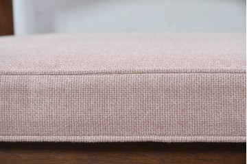 中古　美品　希少な廃番品!　飛騨産業　キツツキマーク　穂高シリーズ　曲線を活かした背もたれと挽き物脚が調和するクラシックダイニングチェア4脚セット　現行定価(4脚合計)約30万円　(R-087345)