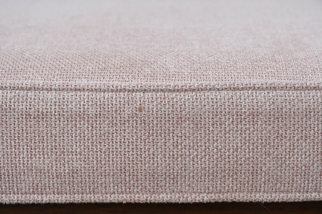 中古　美品　希少な廃番品!　飛騨産業　キツツキマーク　穂高シリーズ　曲線を活かした背もたれと挽き物脚が調和するクラシックダイニングチェア4脚セット　現行定価(4脚合計)約30万円　(R-087345)