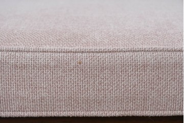 中古　美品　希少な廃番品!　飛騨産業　キツツキマーク　穂高シリーズ　曲線を活かした背もたれと挽き物脚が調和するクラシックダイニングチェア4脚セット　現行定価(4脚合計)約30万円　(R-087345)