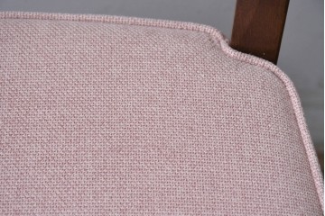 中古　美品　希少な廃番品!　飛騨産業　キツツキマーク　穂高シリーズ　曲線を活かした背もたれと挽き物脚が調和するクラシックアームチェア2脚セット　定価(2脚合計)推定約18万円　(R-087346)