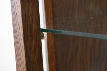 中古　美品　希少な廃番品!　COUNTRY HOUSE 2000(カントリーハウス)　Brugge(ブルージュ)　装飾ガラスが美しい背面鏡張りのキュリオケース　(R-087347)