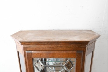 中古　美品　希少な廃番品!　COUNTRY HOUSE 2000(カントリーハウス)　Brugge(ブルージュ)　装飾ガラスが美しい背面鏡張りのキュリオケース　(R-087347)