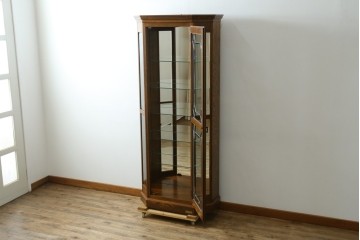 中古　美品　希少な廃番品!　COUNTRY HOUSE 2000(カントリーハウス)　Brugge(ブルージュ)　装飾ガラスが美しい背面鏡張りのキュリオケース　(R-087347)