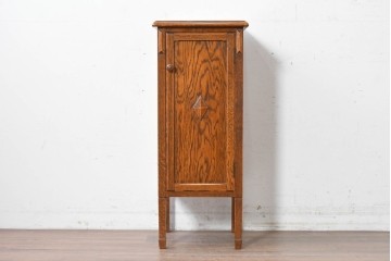 中古　美品　希少な廃番品!　菱形装飾と美しい木目が印象的なサイドキャビネット　(R-087348)