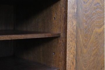 中古　美品　希少な廃番品!　菱形装飾と美しい木目が印象的なサイドキャビネット　(R-087348)