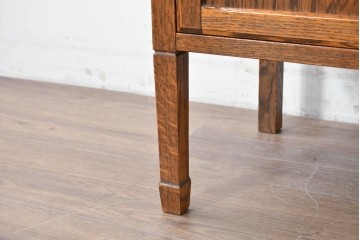 中古　美品　希少な廃番品!　菱形装飾と美しい木目が印象的なサイドキャビネット　(R-087348)