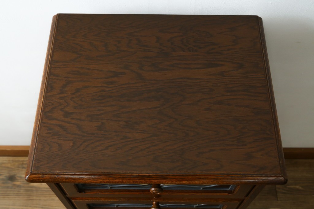 中古　美品　希少な廃番品!　三越家具　COUNTRY HOUSE(カントリーハウス)　Brugge(ブルージュ)　ステンドグラスが目を引く5段チェスト　(R-087349)
