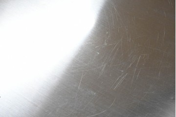 中古　美品　HALO(ハロ)　STONYHURST ENTERTAINMENT UNIT BRUSHED STEEL(ストニーハースト エンターテインメント ユニット ブラッシュドスチール)　鋲打ち×メタルの無骨なデザインが際立つ テレビボード　定価約31万円　(R-087351)