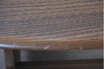 中古　美品　イギリス　ERCOL(アーコール)　Old Colonial(オールドコロニアル)シリーズ　エルム材の美しい木目が魅力のネストテーブル　(R-087352)