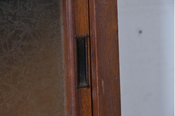 和製アンティーク　やわらかな透け感が魅力の結霜ガラス戸棚　(R-087353)