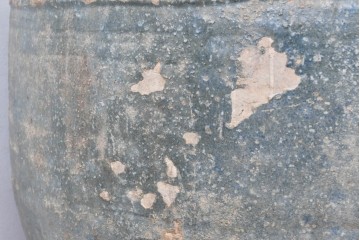 中国アンティーク　古玩　緑釉の色合いと質感が味わい深い大きな壺　(R-087354)