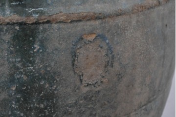 中国アンティーク　古玩　緑釉の色合いと質感が味わい深い大きな壺　(R-087354)