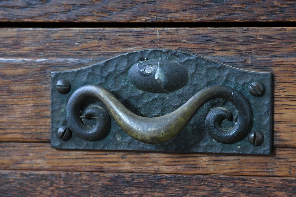 和製アンティーク　上手物!　楢(ナラ)材　彫刻が際立つ古い洋館のホールスタンド　(R-087357)