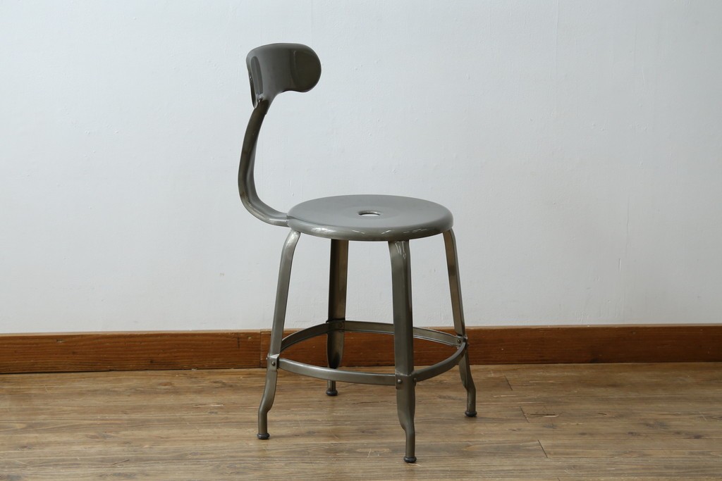 中古　美品　フランス　オールスチール製　Whale Tail(ホエールテイル・チェア)　工業用チェアの名作!　Nicolle Chair(ニコルチェア)　定価約6万円　(R-087359)