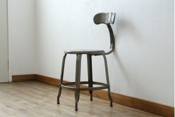 中古　美品　フランス　オールスチール製　Whale Tail(ホエールテイル・チェア)　工業用チェアの名作!　Nicolle Chair(ニコルチェア)　定価約6万円　(R-087359)