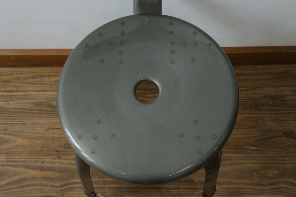 中古　美品　フランス　オールスチール製　Whale Tail(ホエールテイル・チェア)　工業用チェアの名作!　Nicolle Chair(ニコルチェア)　定価約6万円　(R-087359)