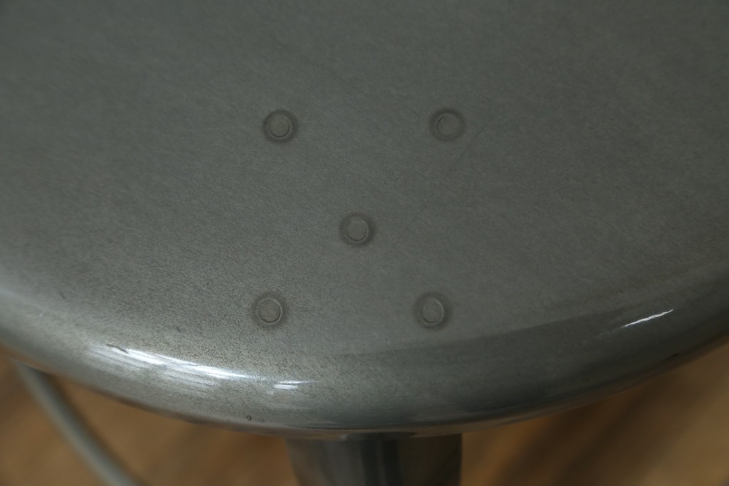 中古　美品　フランス　オールスチール製　Whale Tail(ホエールテイル・チェア)　工業用チェアの名作!　Nicolle Chair(ニコルチェア)　定価約6万円　(R-087359)