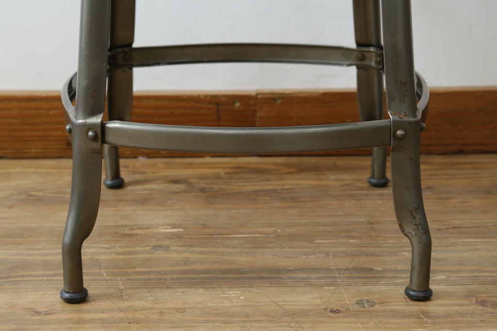 中古　美品　フランス　オールスチール製　Whale Tail(ホエールテイル・チェア)　工業用チェアの名作!　Nicolle Chair(ニコルチェア)　定価約6万円　(R-087359)