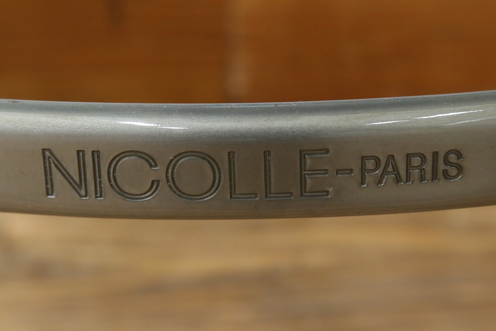 中古　美品　フランス　オールスチール製　Whale Tail(ホエールテイル・チェア)　工業用チェアの名作!　Nicolle Chair(ニコルチェア)　定価約6万円　(R-087359)
