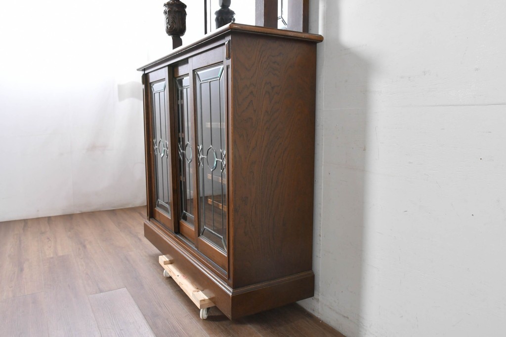 中古　美品　希少な廃番品　三越家具(現カントリーハウス)　Brugge(ブルージュ)　優美な装飾のミラー付きキャビネット　(R-087360)