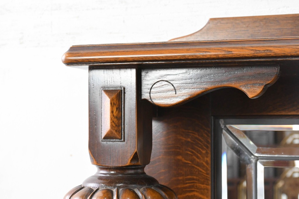 中古　美品　希少な廃番品　三越家具(現カントリーハウス)　Brugge(ブルージュ)　優美な装飾のミラー付きキャビネット　(R-087360)