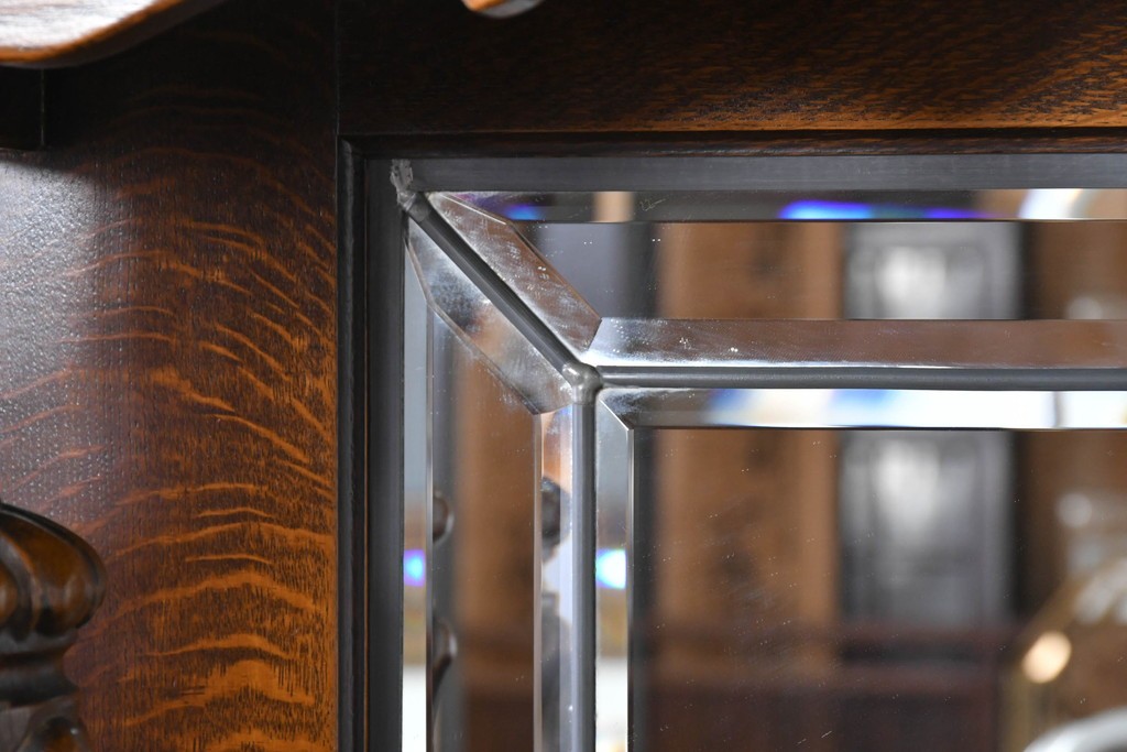 中古　美品　希少な廃番品　三越家具(現カントリーハウス)　Brugge(ブルージュ)　優美な装飾のミラー付きキャビネット　(R-087360)